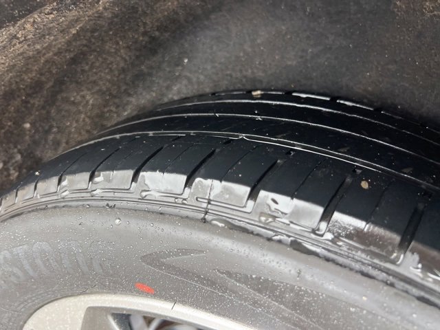 Certified 2023 Ford Escape Platinum w/ Premium Technology Package image 30