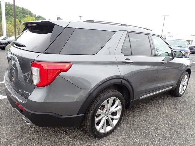 Certified 2022 Ford Explorer Platinum w/ Technology Package AWD/4WD image 8