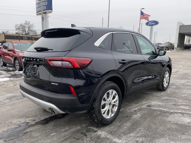 Certified 2023 Ford Escape Active image 3
