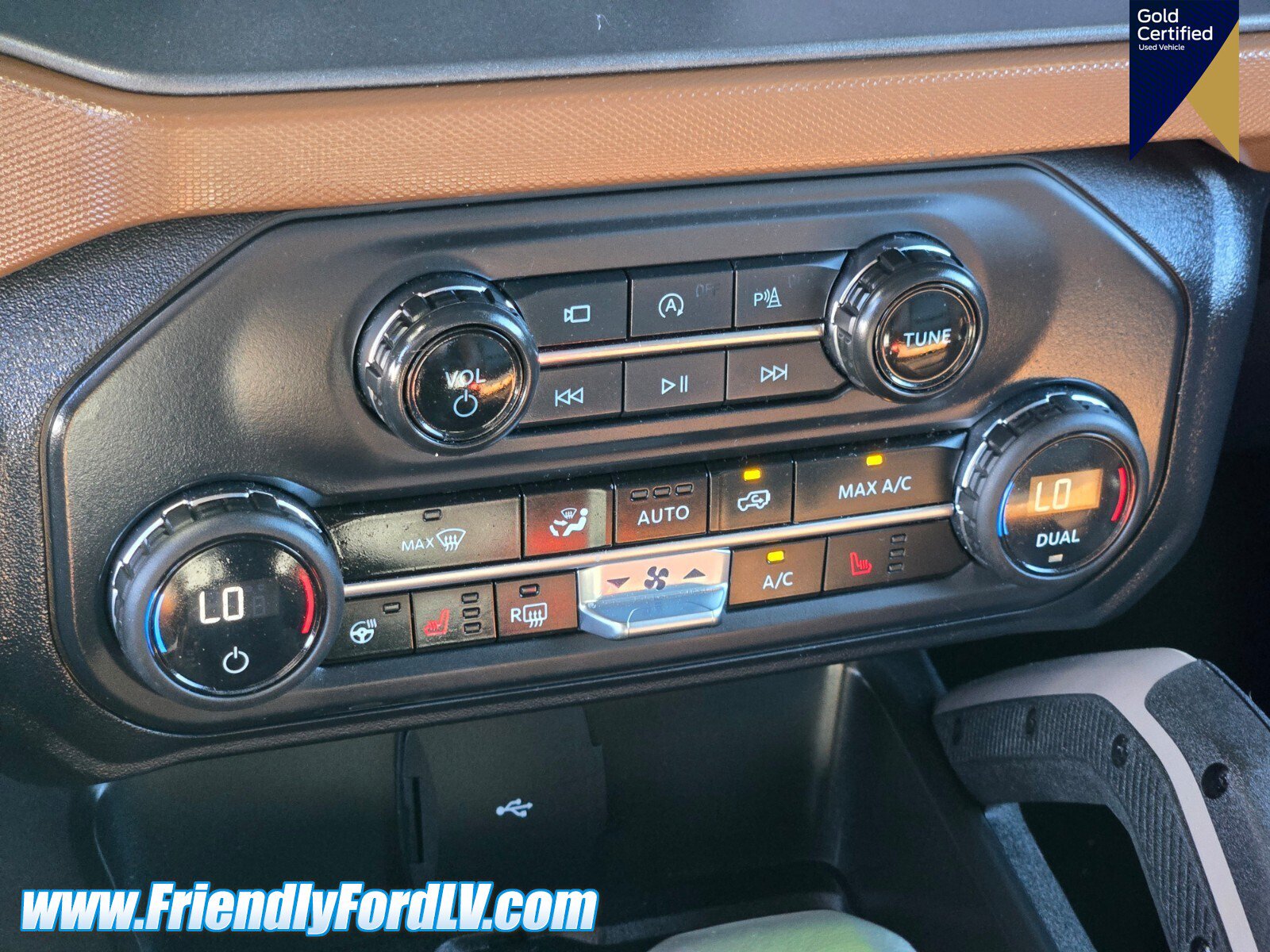 Certified 2024 Ford Bronco Outer Banks AWD/4WD image 22