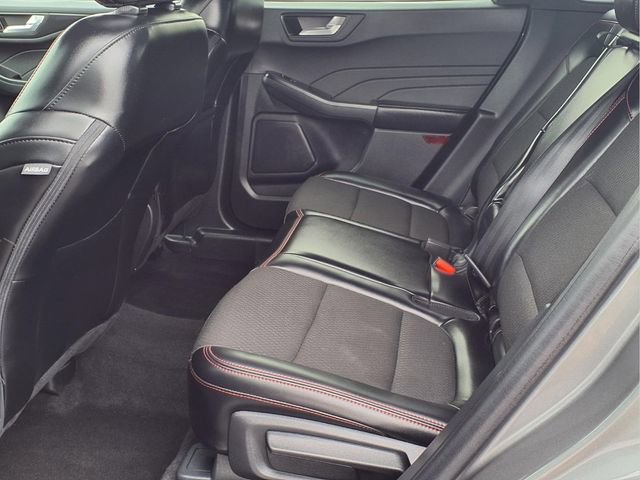 Certified 2025 Ford Escape ST-Line FWD image 10
