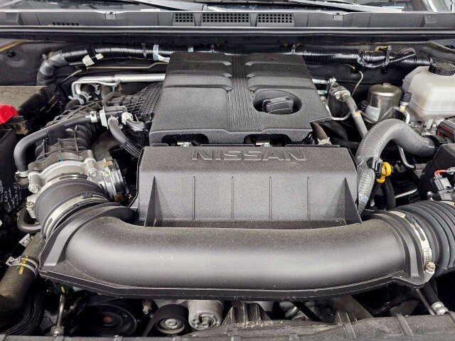 Used 2024 Nissan Frontier SV w/ Technology Package AWD/4WD image 32