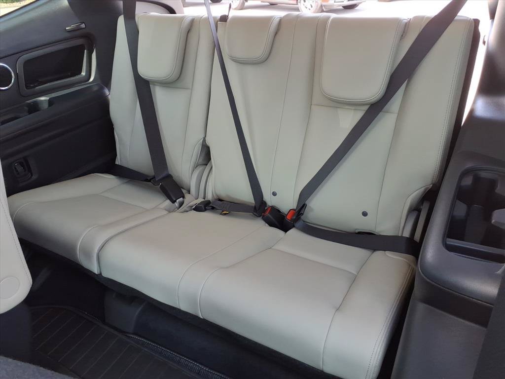 Used 2020 Subaru Ascent Limited w/ Technology Package AWD/4WD image 7