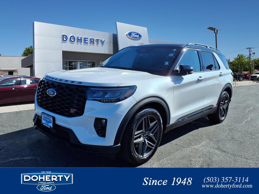 Certified 2025 Ford Explorer ST image 1