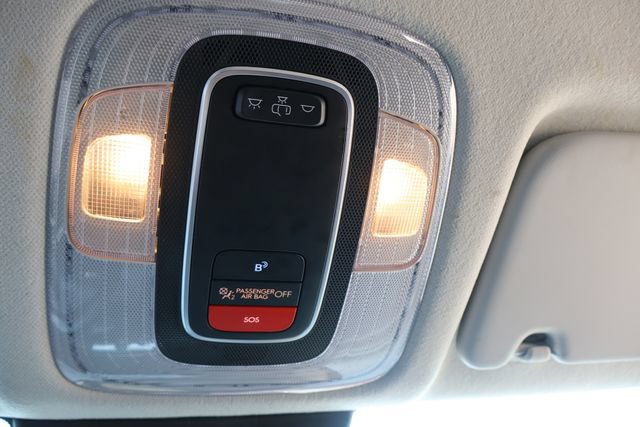 Used 2025 Hyundai Kona SEL FWD image 23