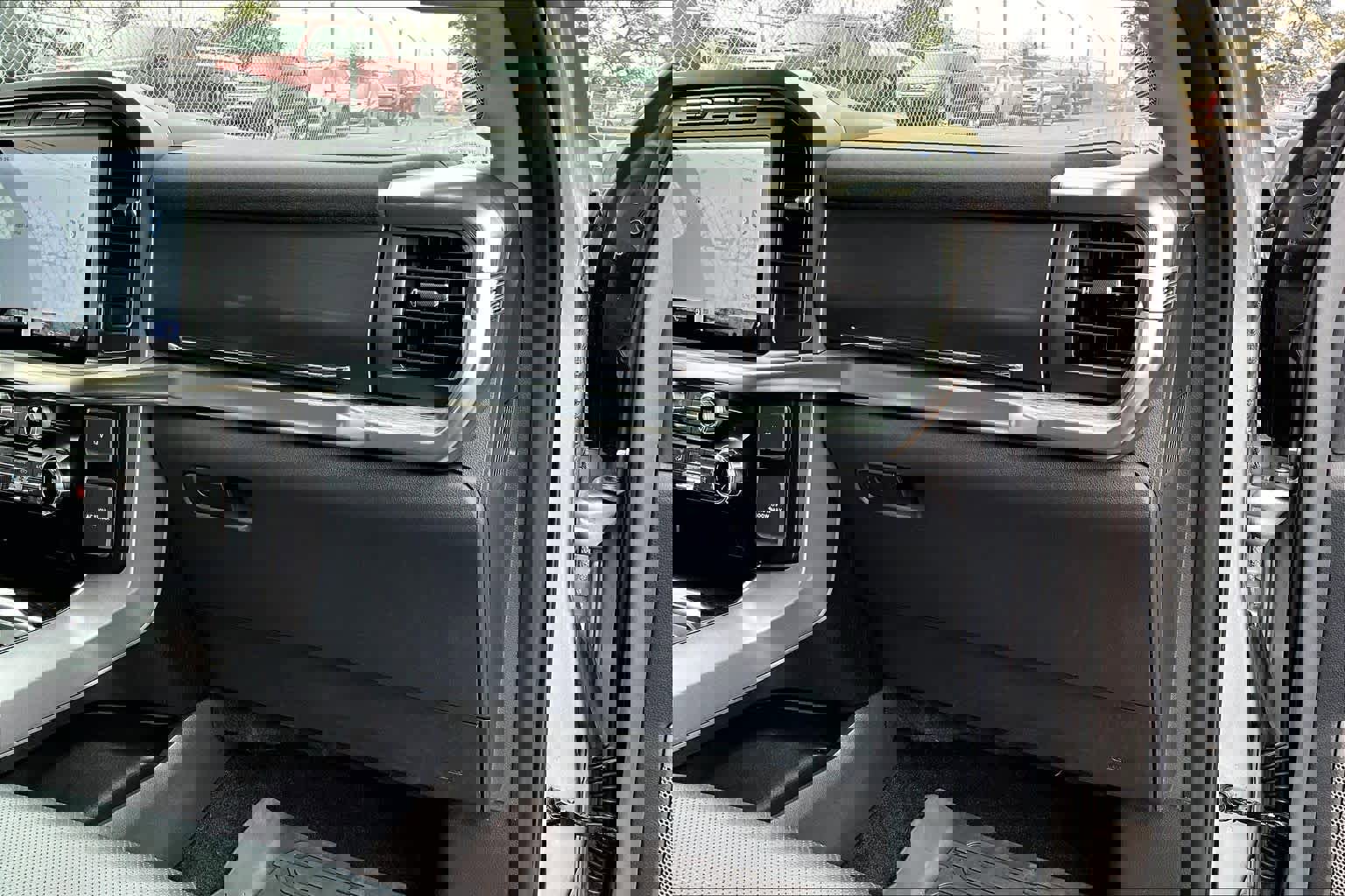 Certified 2022 Ford F150 Lariat image 18