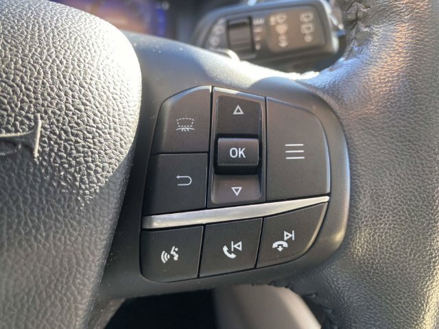 Certified 2020 Ford Escape Titanium AWD/4WD image 22