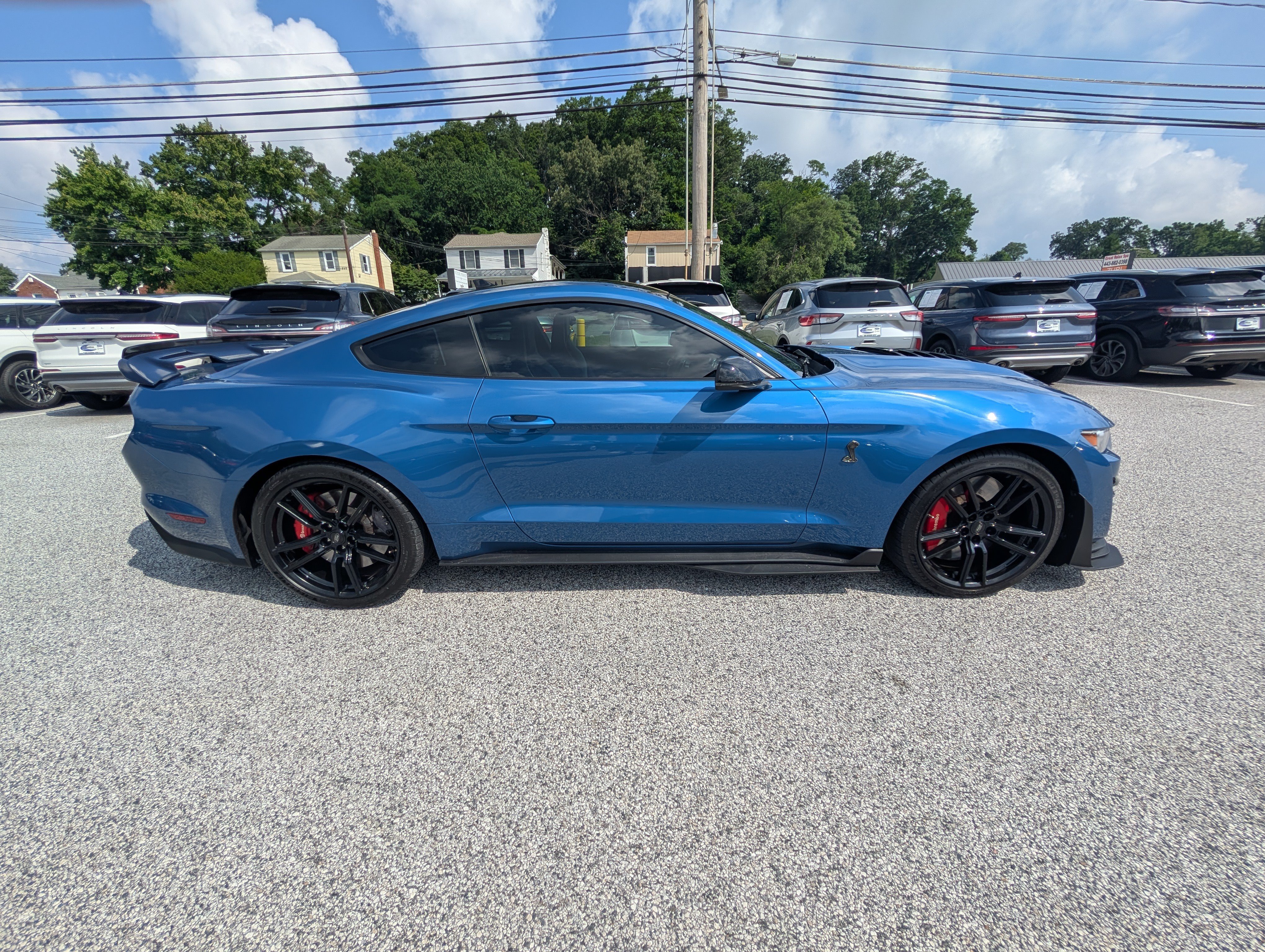 Certified 2021 Ford Mustang Shelby GT500 w/ Technology Package RWD image 8