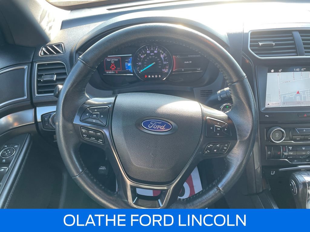 Certified 2018 Ford Explorer XLT w/ Equipment Group 202A image 25