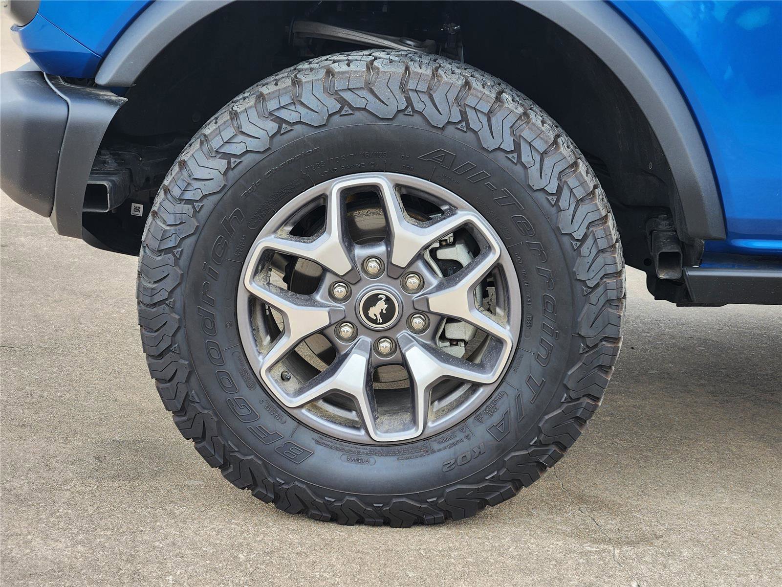 Certified 2025 Ford Bronco Badlands AWD/4WD image 16