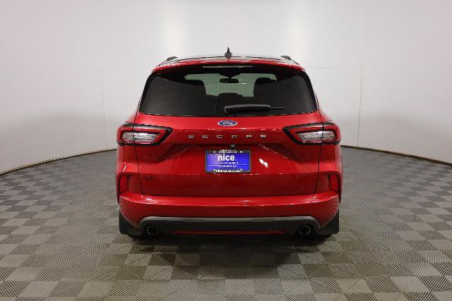 Certified 2023 Ford Escape ST-Line w/ Tech Pack #1 AWD/4WD image 6
