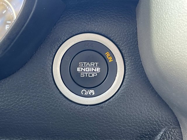 Used 2022 RAM 1500 Laramie AWD/4WD image 22