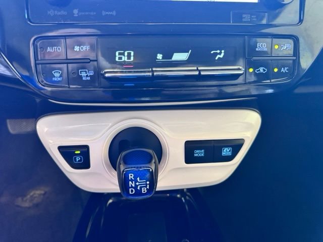 Used 2017 Toyota Prius Three Touring FWD image 21