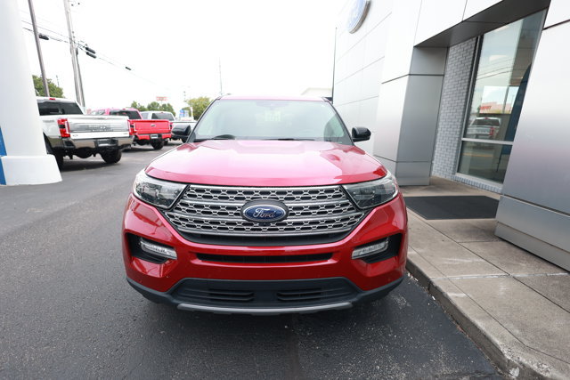 Certified 2021 Ford Explorer Limited w/ Equipment Group 301A AWD/4WD image 2