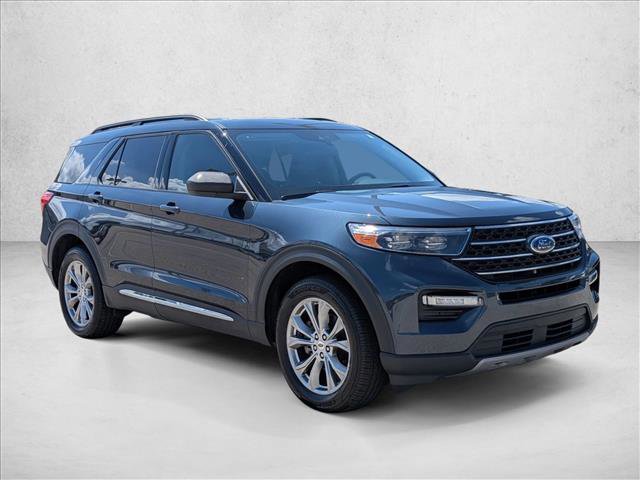 Certified 2023 Ford Explorer XLT w/ Equipment Group 202A AWD/4WD image 4
