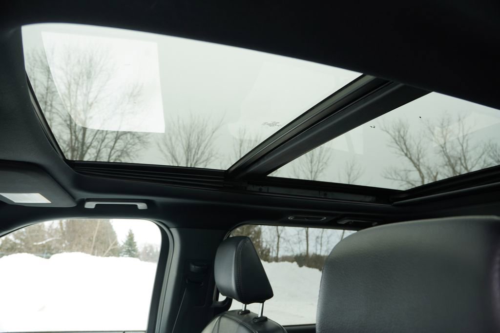 Certified 2021 Ford Expedition XLT image 5