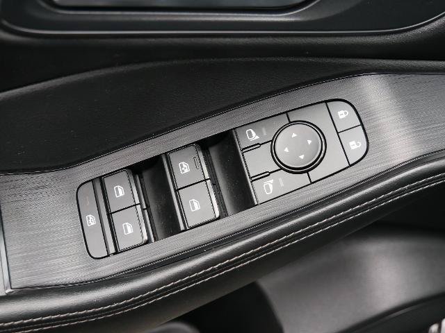 Used 2023 Nissan Rogue SV w/ SV Premium Package AWD/4WD image 18