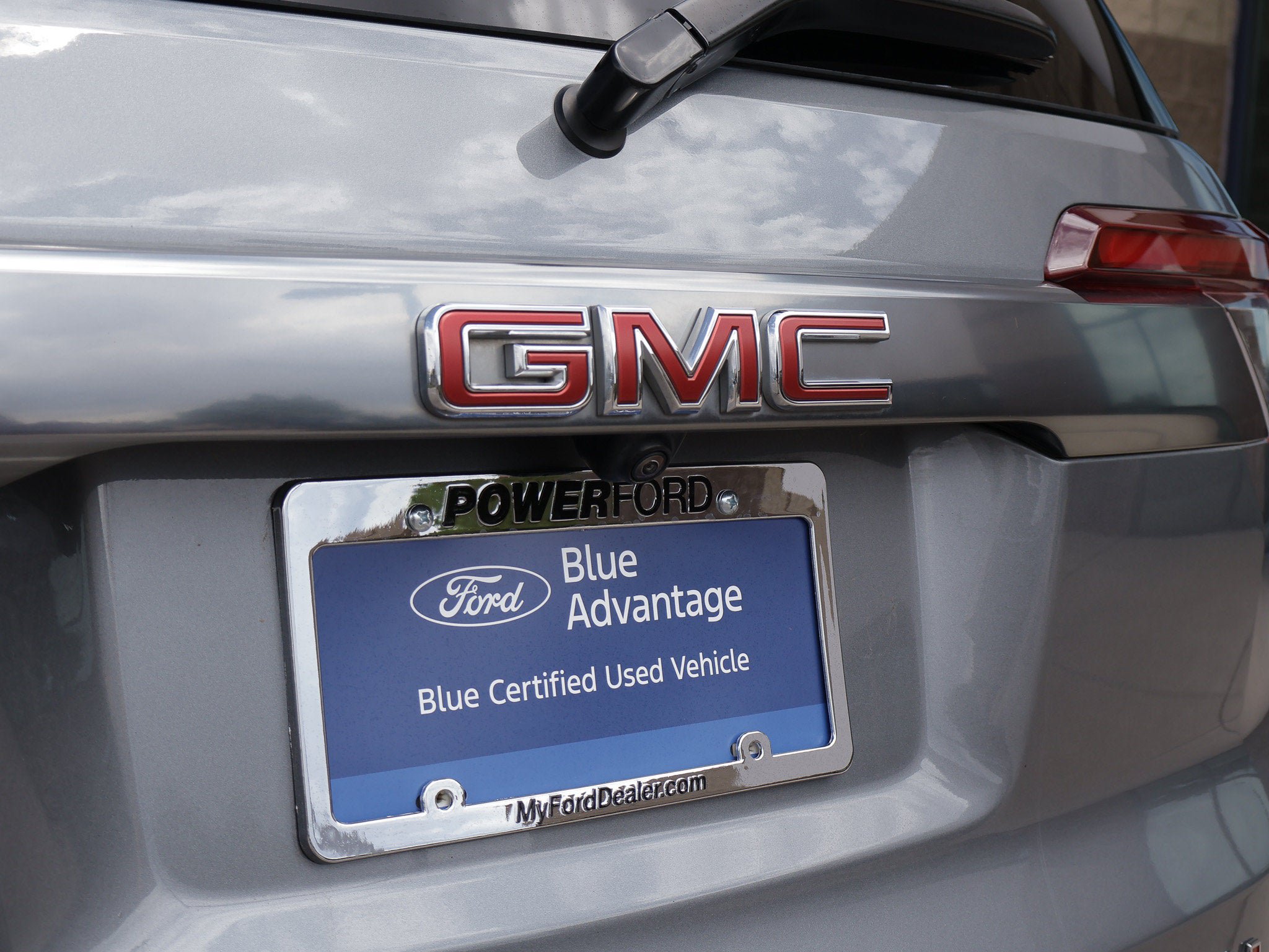 Used 2020 GMC Acadia AT4 w/ Driver Alert Package II AWD/4WD image 19
