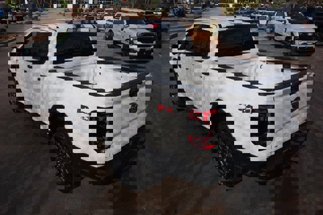 Certified 2024 Ford Ranger XLT image 3