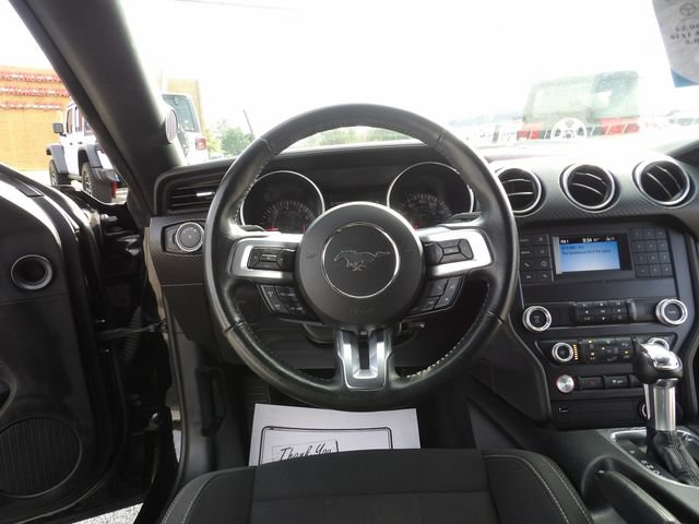Certified 2021 Ford Mustang Coupe RWD image 27