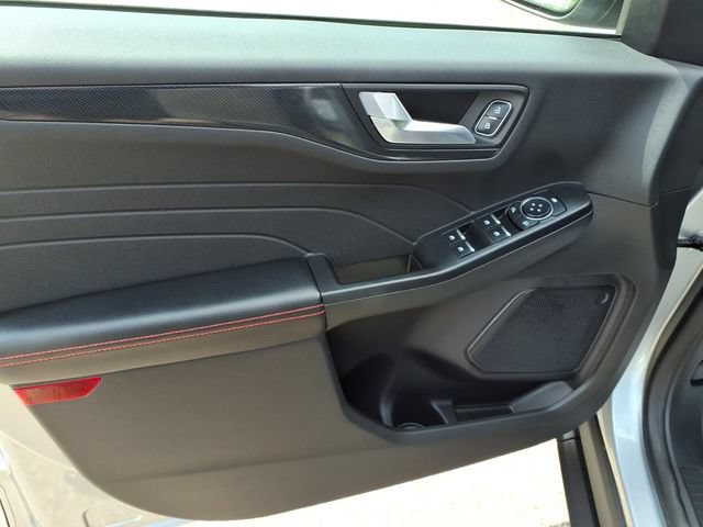 Certified 2024 Ford Escape ST-Line w/ Tech Pack #1 FWD image 11