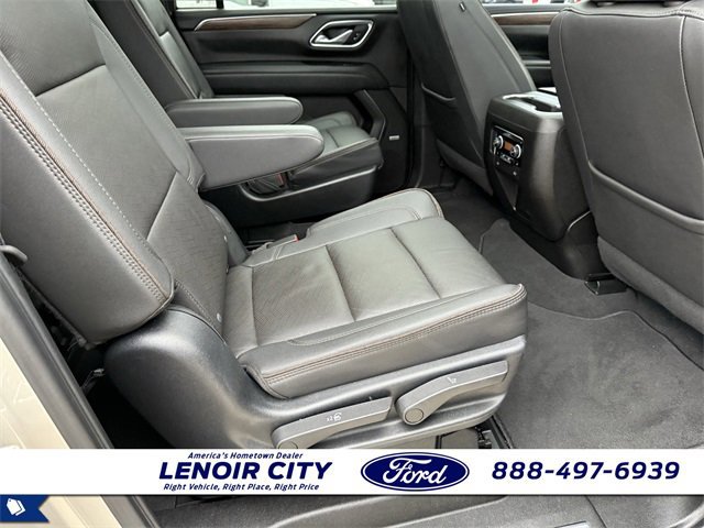 Used 2023 Chevrolet Suburban High Country image 20