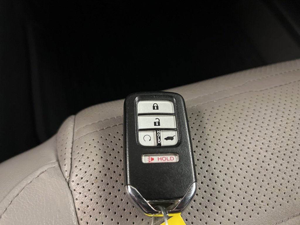 Used 2017 Honda CR-V Touring image 39