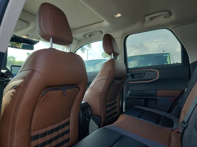 Certified 2023 Ford Bronco Sport Outer Banks w/ Tech Package AWD/4WD image 11