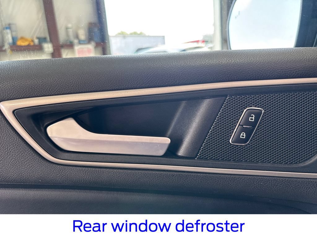 Certified 2024 Ford Edge SEL AWD/4WD image 32