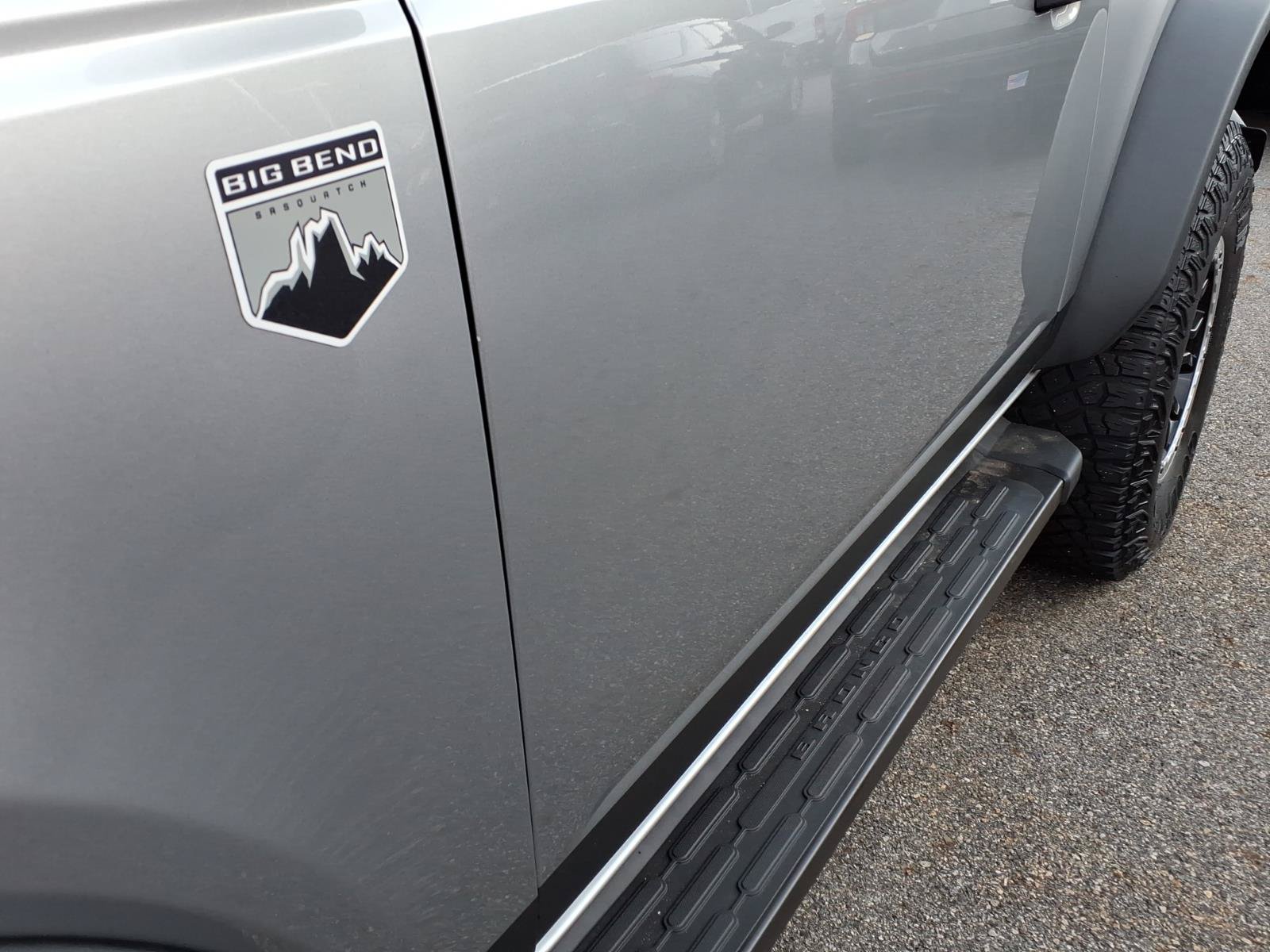 Certified 2023 Ford Bronco Big Bend w/ Sasquatch Package AWD/4WD image 11