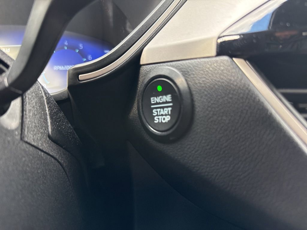 Certified 2022 Ford Escape SEL w/ Technology Package image 29