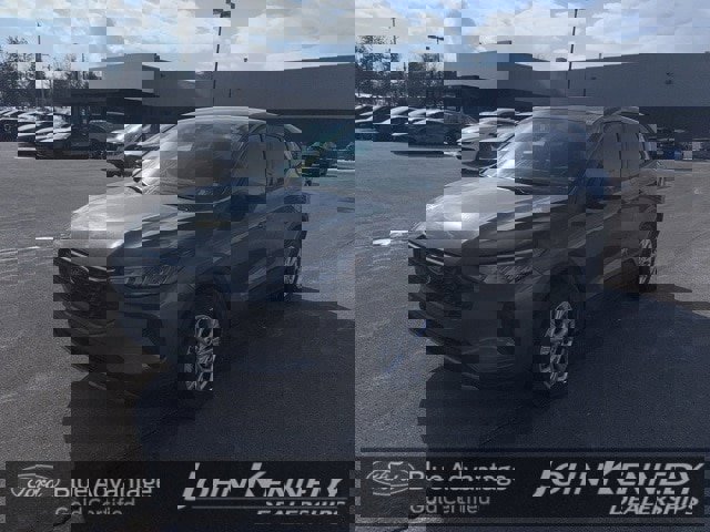 Certified 2025 Ford Escape Active w/ Cold Weather Package image 5
