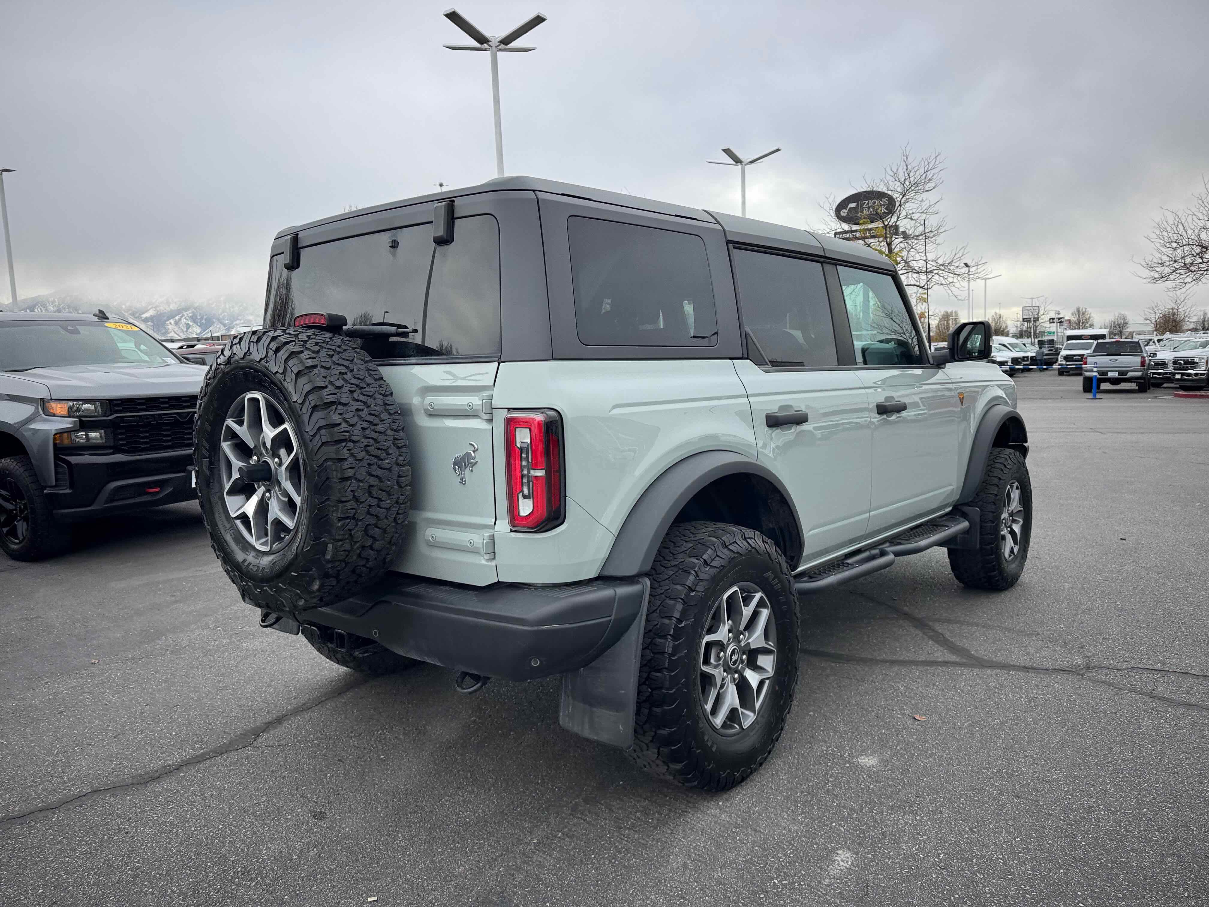 Certified 2023 Ford Bronco Badlands image 7