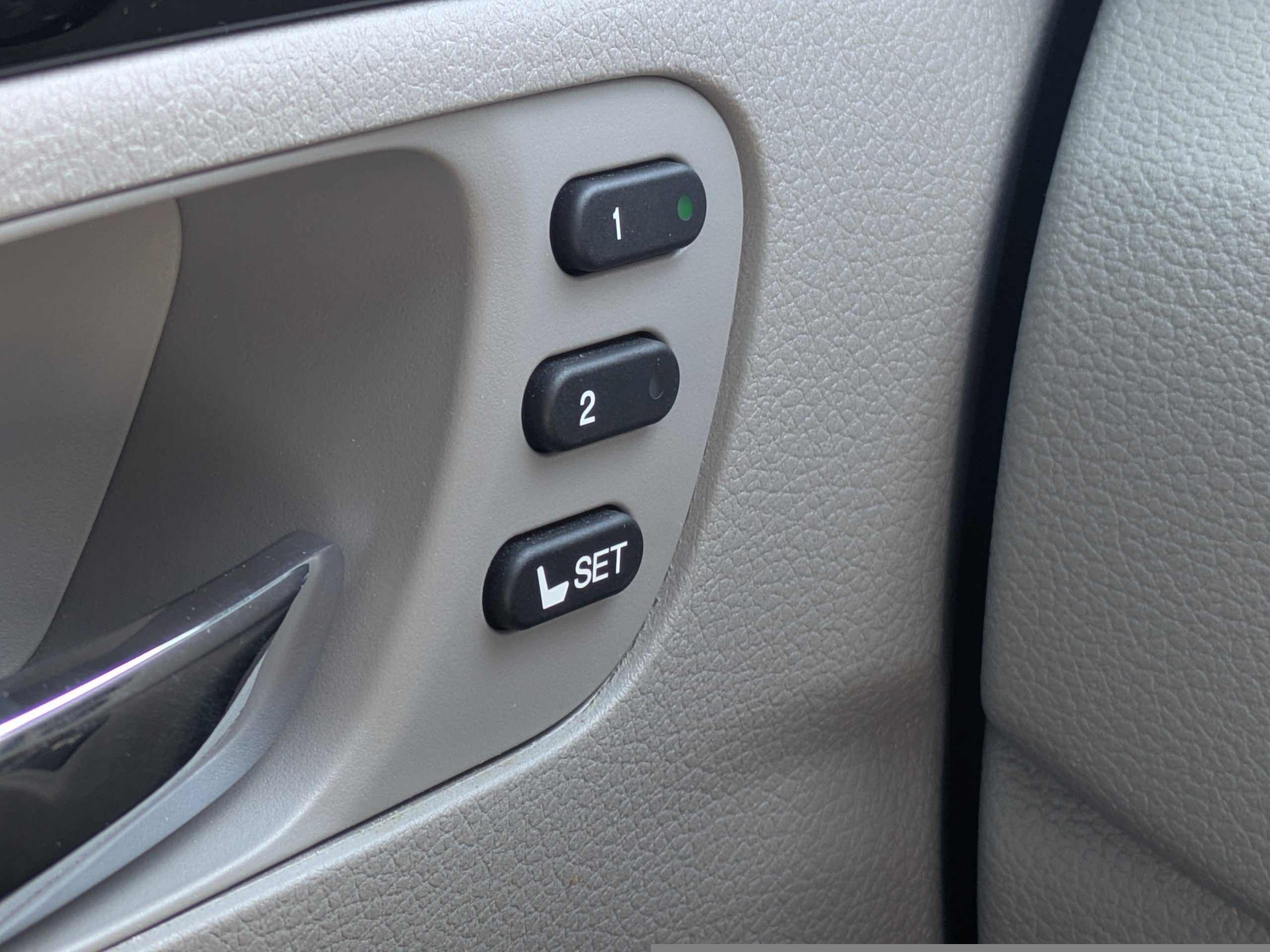 Used 2020 Honda Pilot Touring image 26