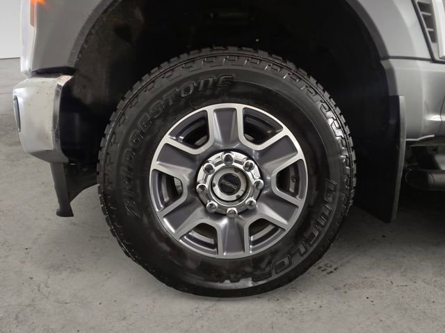 Certified 2025 Ford F350 Lariat w/ FX4 Off-Road Package image 14