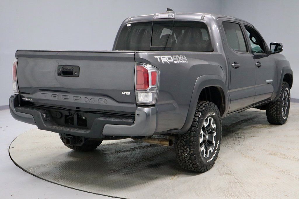 Used 2020 Toyota Tacoma TRD Off-Road w/ Technology Package image 5