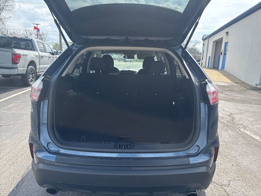 Certified 2019 Ford Edge SE FWD image 39