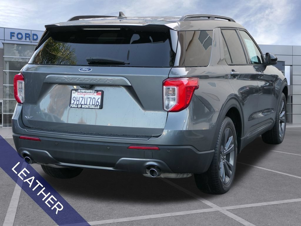 Certified 2023 Ford Explorer XLT w/ Equipment Group 202A RWD image 4