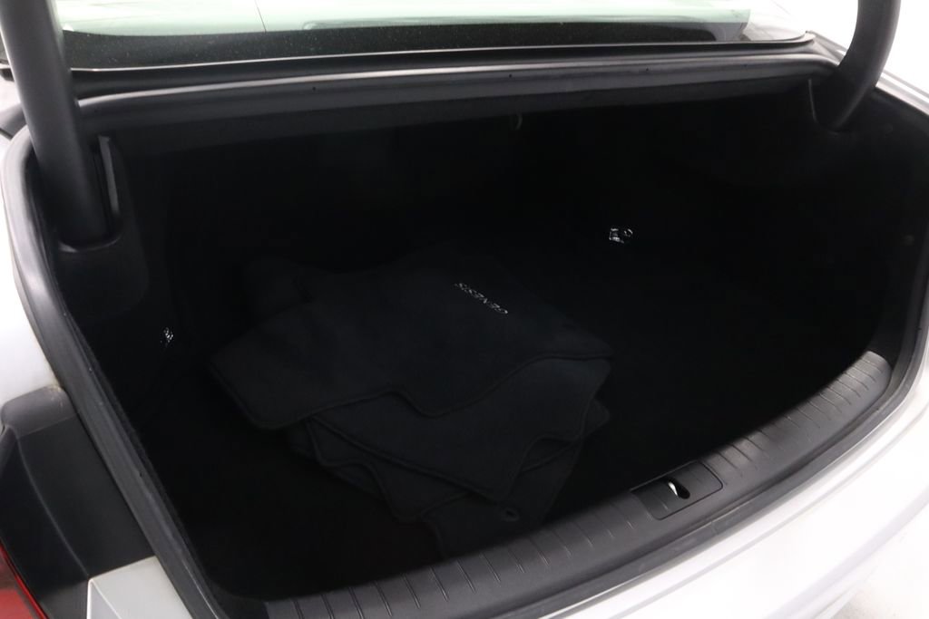 Used 2018 Genesis G80 3.8 w/ Option Group 03 AWD/4WD image 18