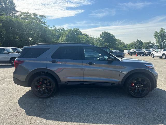 Certified 2023 Ford Explorer ST w/ Equipment Group 401A AWD/4WD image 3