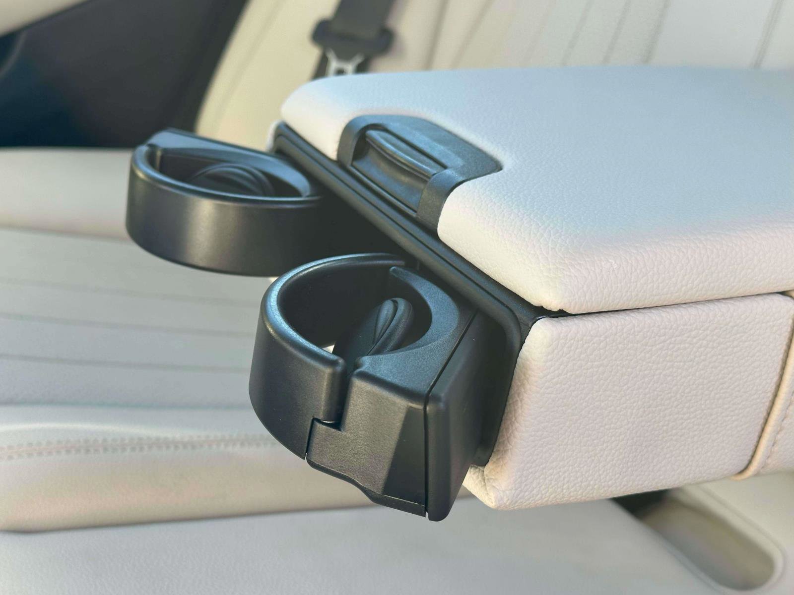 Used 2017 Mercedes-Benz E 300 E 300 image 15