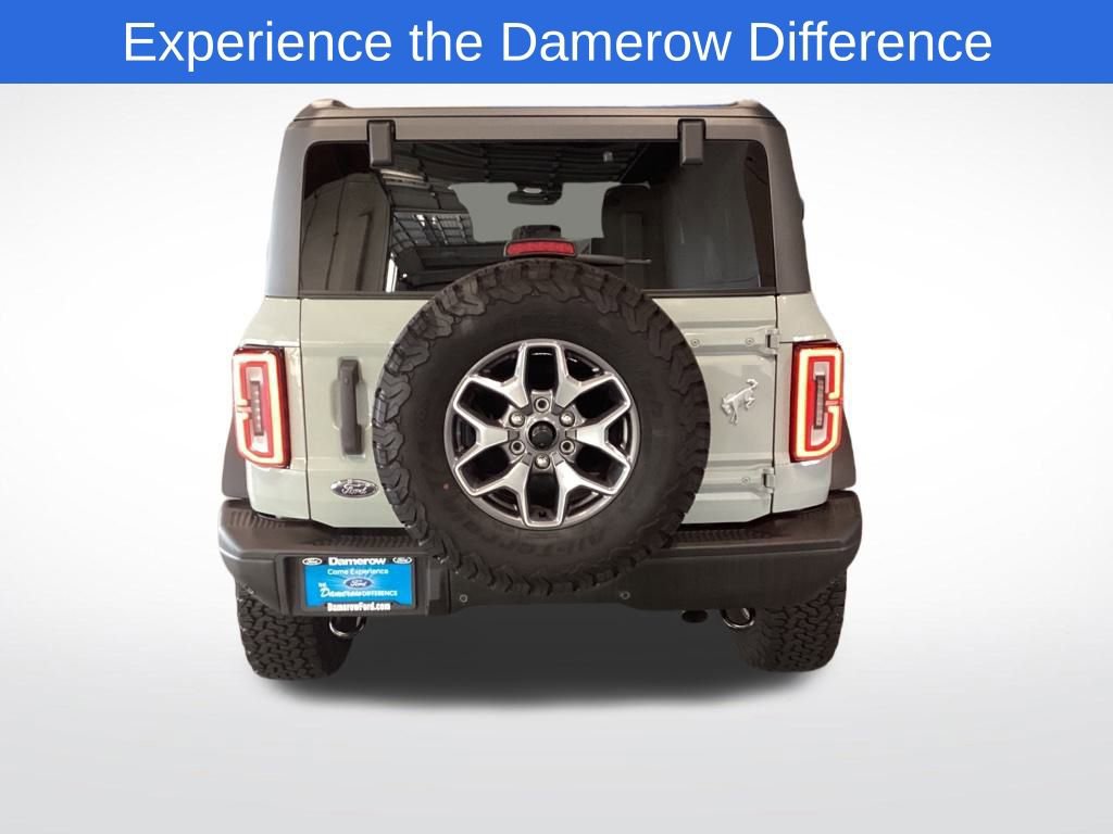 Certified 2023 Ford Bronco Badlands image 4