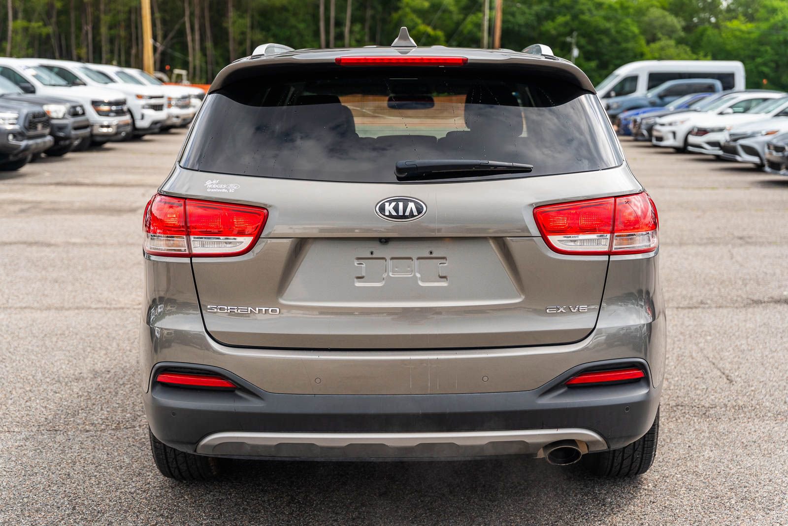 Used 2017 Kia Sorento EX FWD image 6