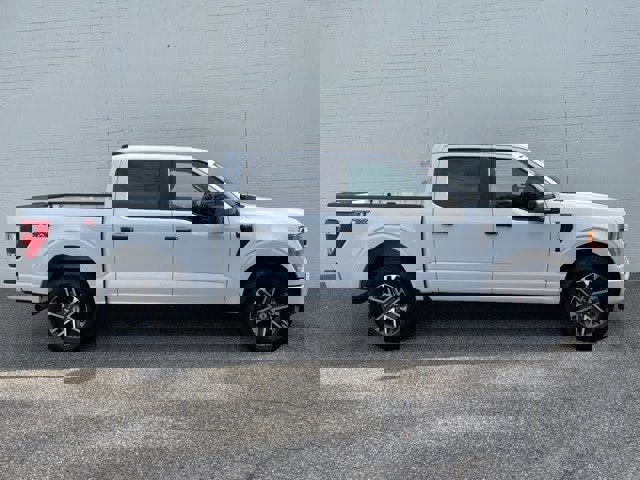 Certified 2021 Ford F150 XL w/ STX Appearance Package image 5