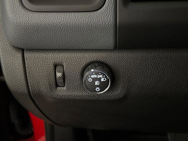 Used 2018 Chevrolet Colorado Z71 image 18