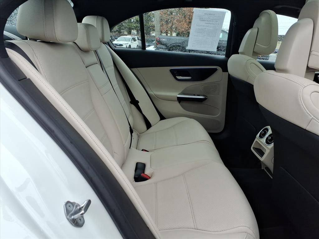 Used 2022 Mercedes-Benz C 300 4MATIC Sedan image 12