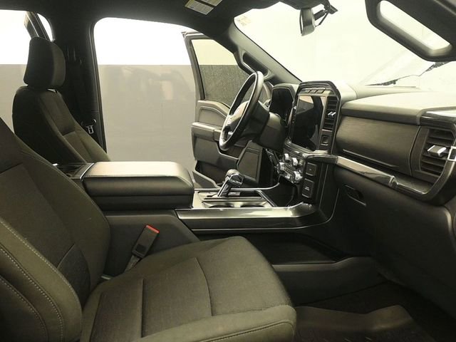 Certified 2022 Ford F150 XLT w/ Equipment Group 302A High image 15