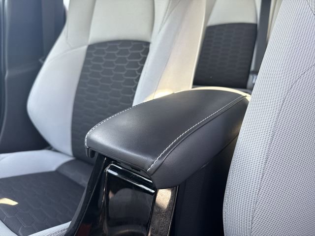 Used 2022 Toyota Corolla SE FWD image 20