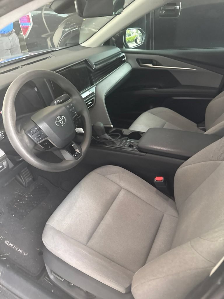 Used 2025 Toyota Camry LE w/ Convenience Package FWD image 3