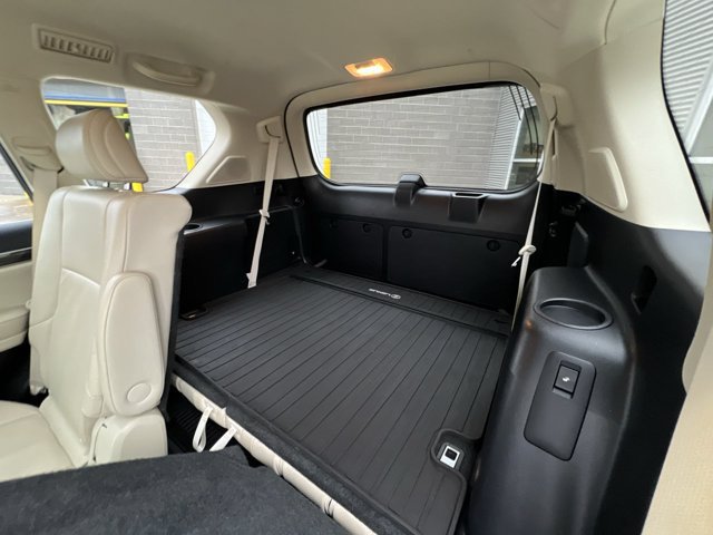 Used 2020 Lexus GX 460 Luxury w/ Luxury Sport Package AWD/4WD image 23